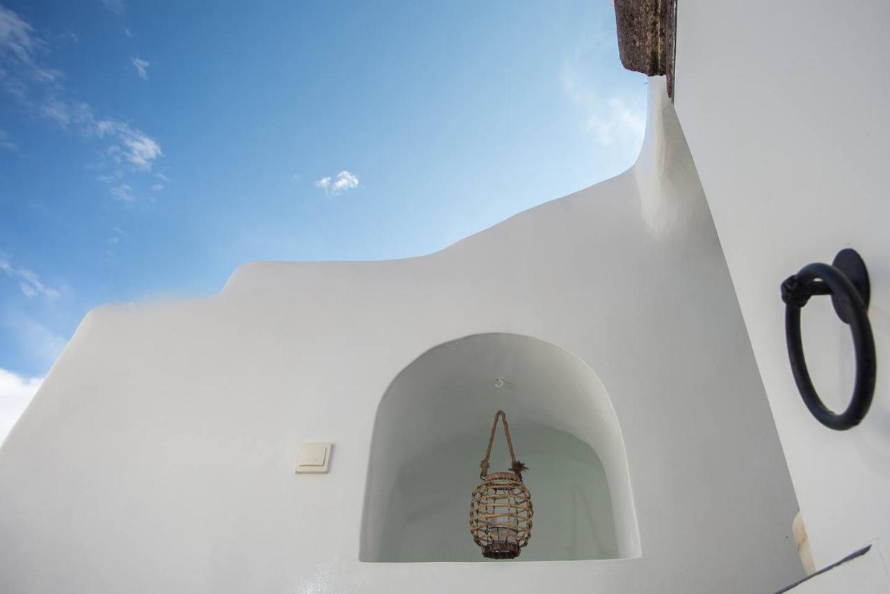 Villa Orpheus Santorini Мегалохори Екстериор снимка