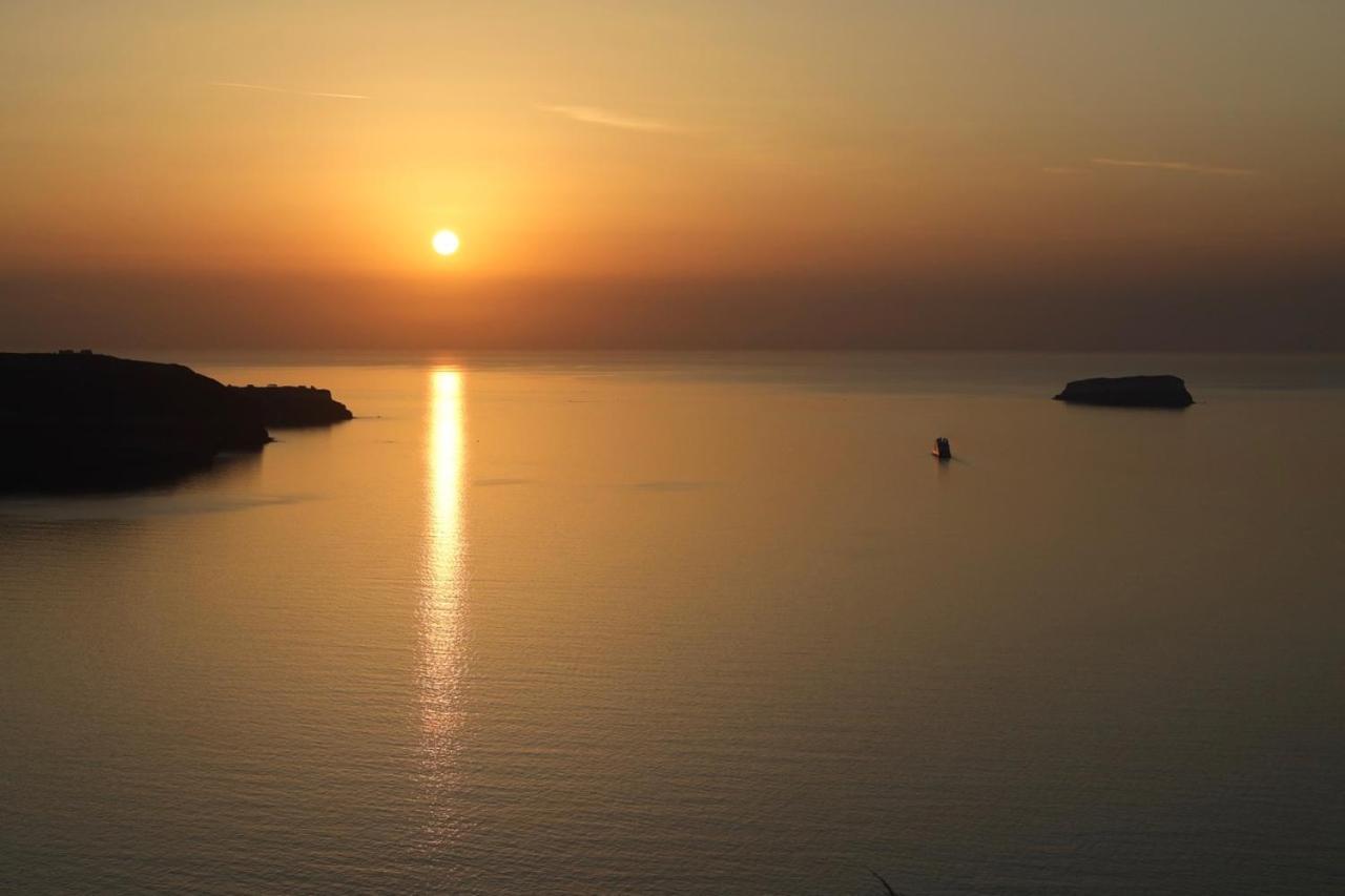 Villa Orpheus Santorini Мегалохори Екстериор снимка