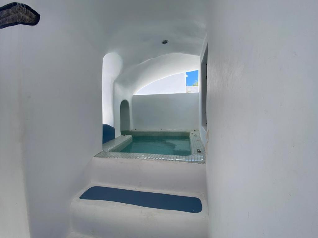 Villa Orpheus Santorini Мегалохори Екстериор снимка